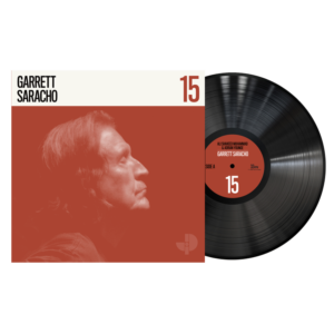 "Portada del vinilo Jazz Is Dead 15 – Garrett Saracho "